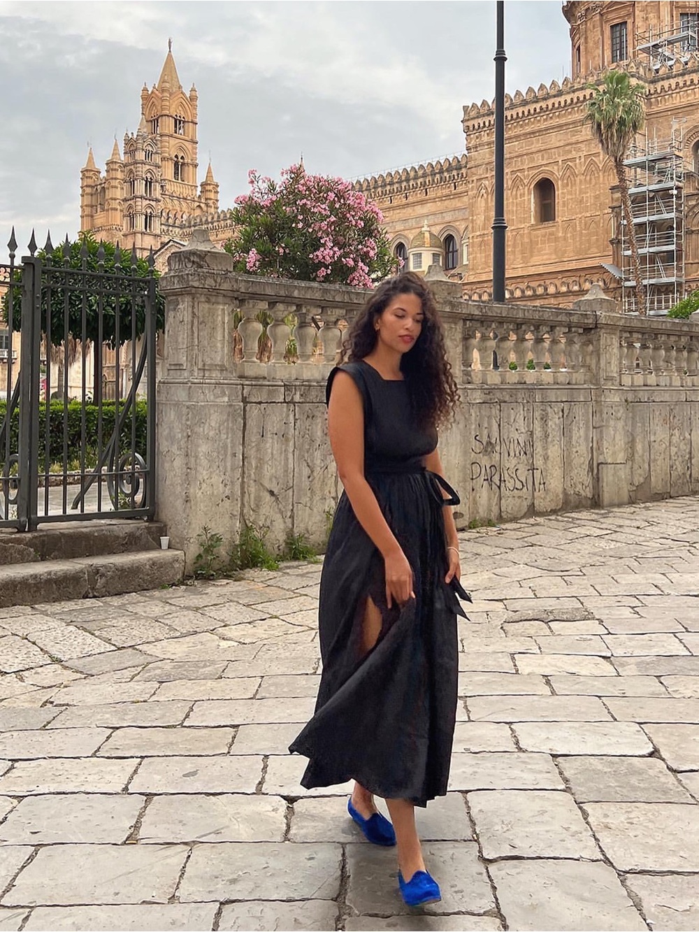 DÔEN Pacifica Dress in Black | L - Picture 15 of 16